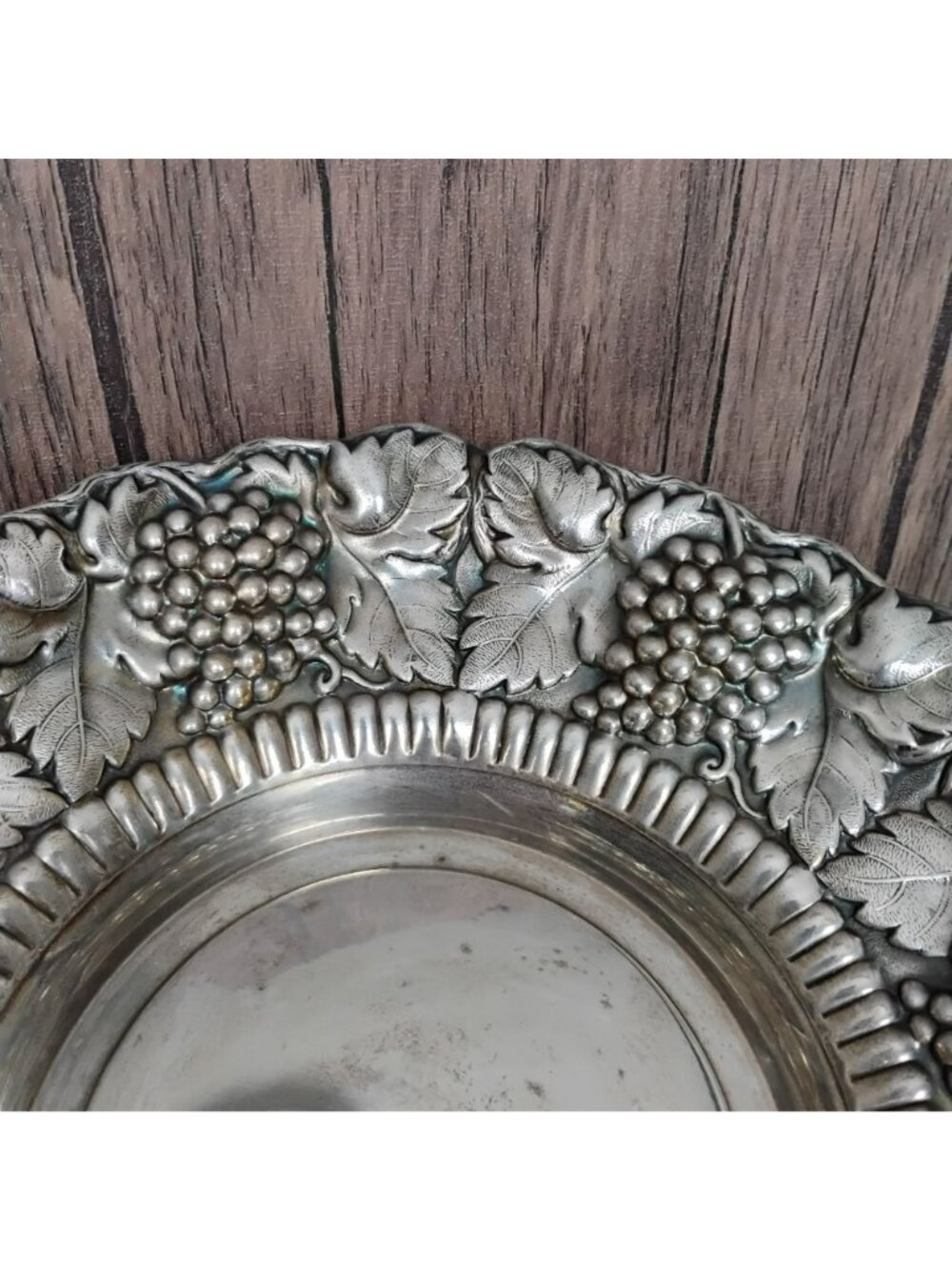 Vintage William Adams Silver-Plated Repousse Serving Bowl 11" Dish Spain Grape - Picture 8 of 9